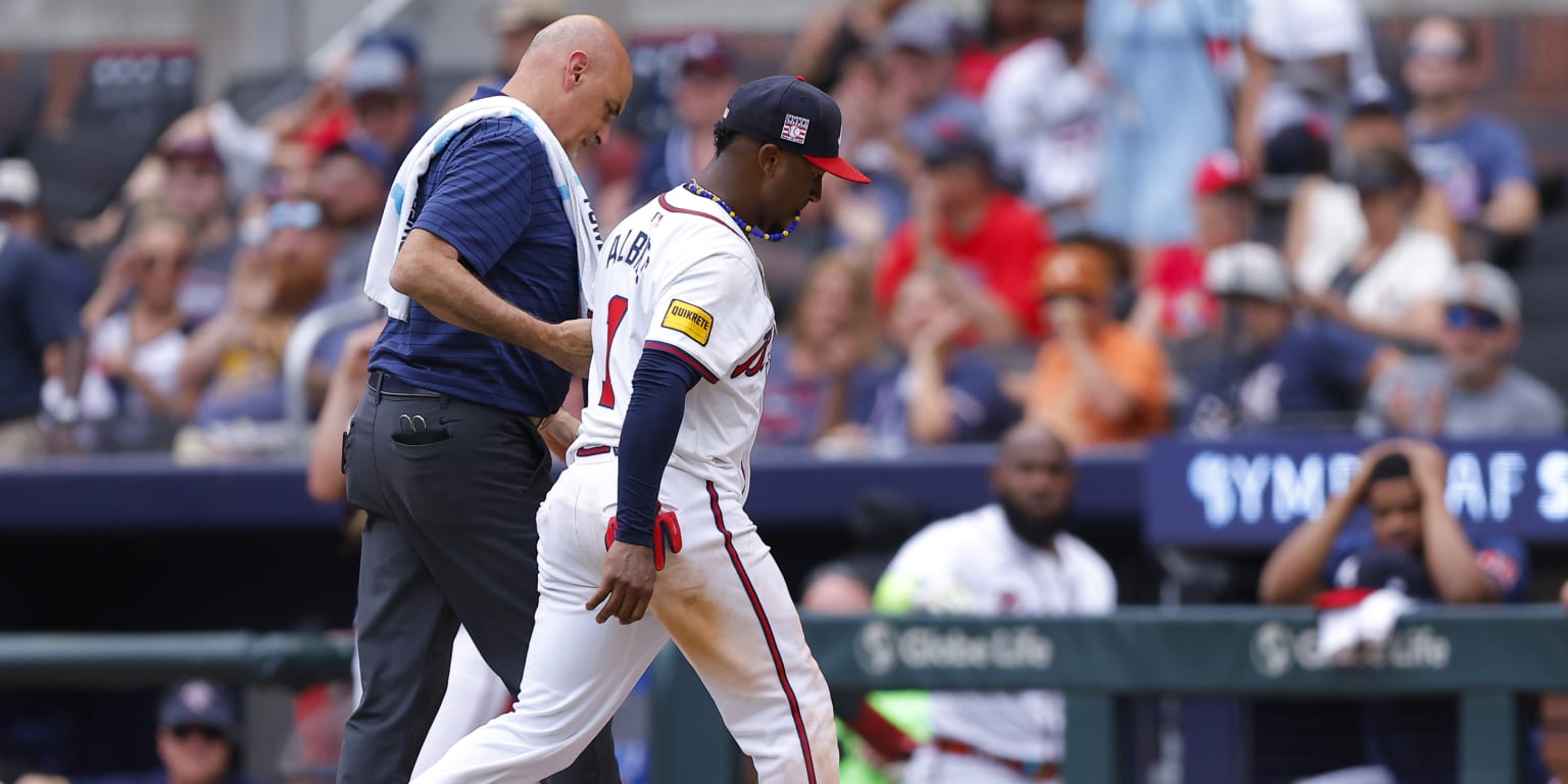 Ozzie Albies suffers injury, fractures left wrist in Braves loss