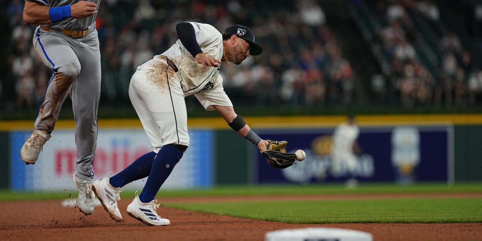 Tigers Place McKinstry on IL; Call Up No. 6 Prospect Lee for Debut