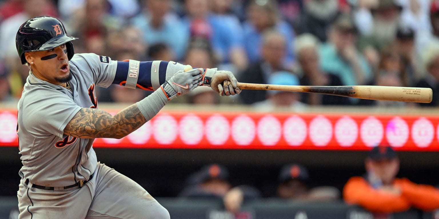 Báez adds pivotal 2-run triple to recent hot streak