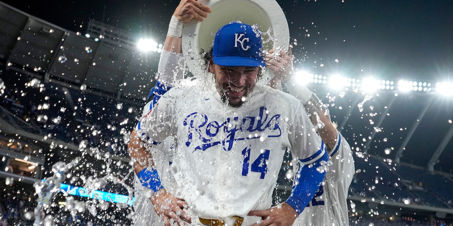 Can't cool off Caglianone: On Blazin' Bat bobblehead night, Jac goes yard