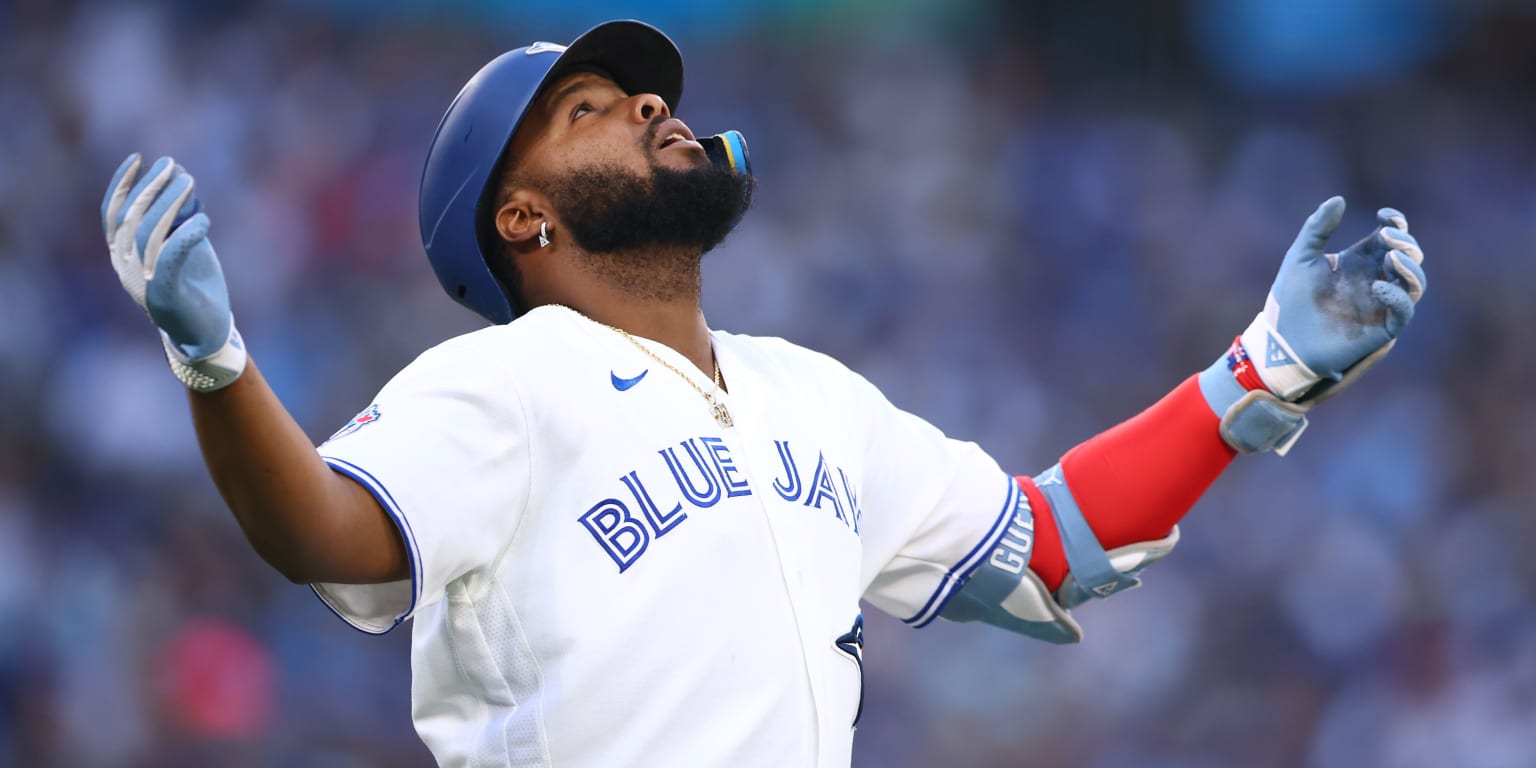 Guerrero scratched from lineup with back tightness