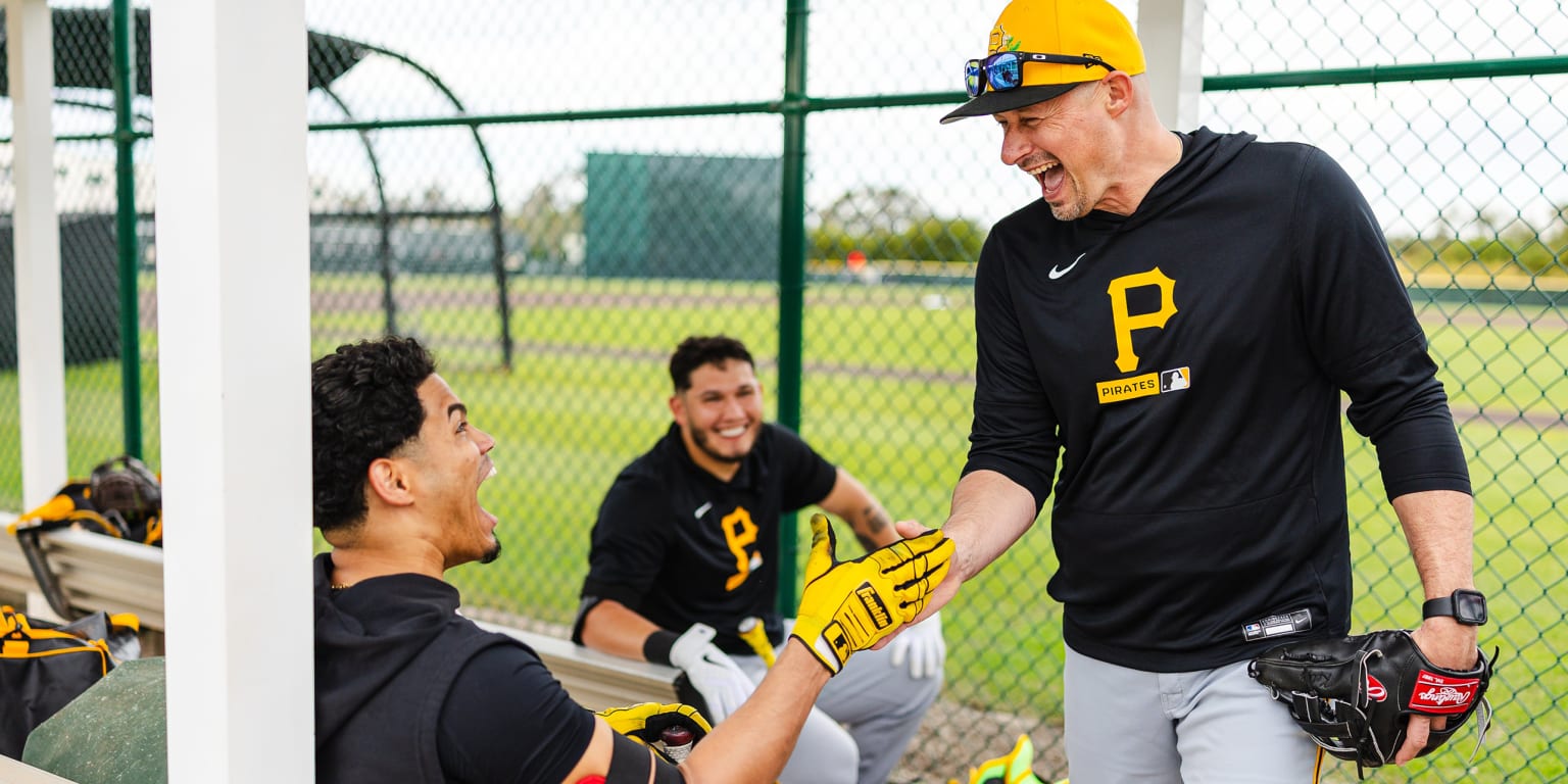 Vibes are high as Bucs get to work in Bradenton