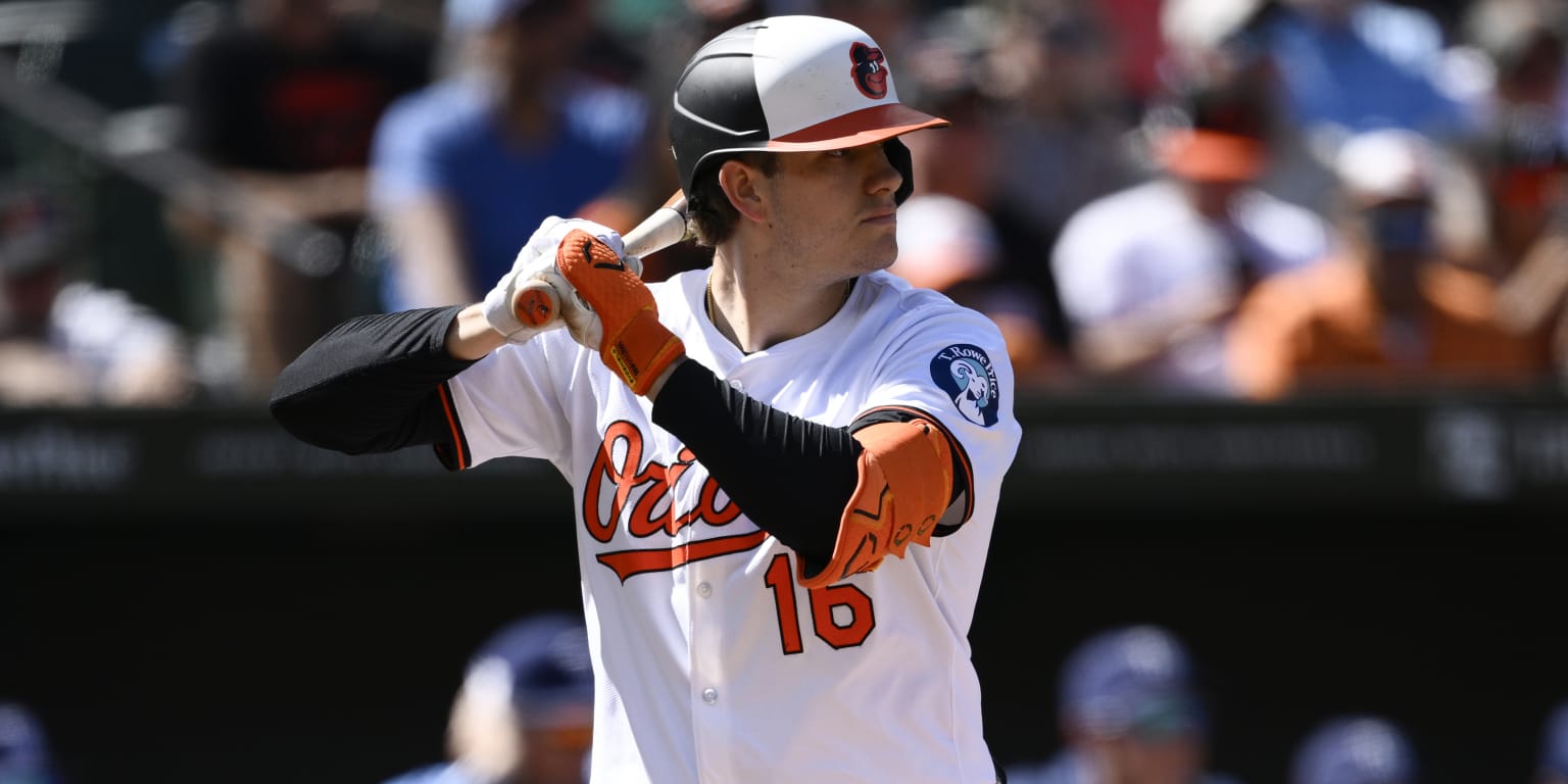 O's call up No. 2 prospect Mayo for return to Majors