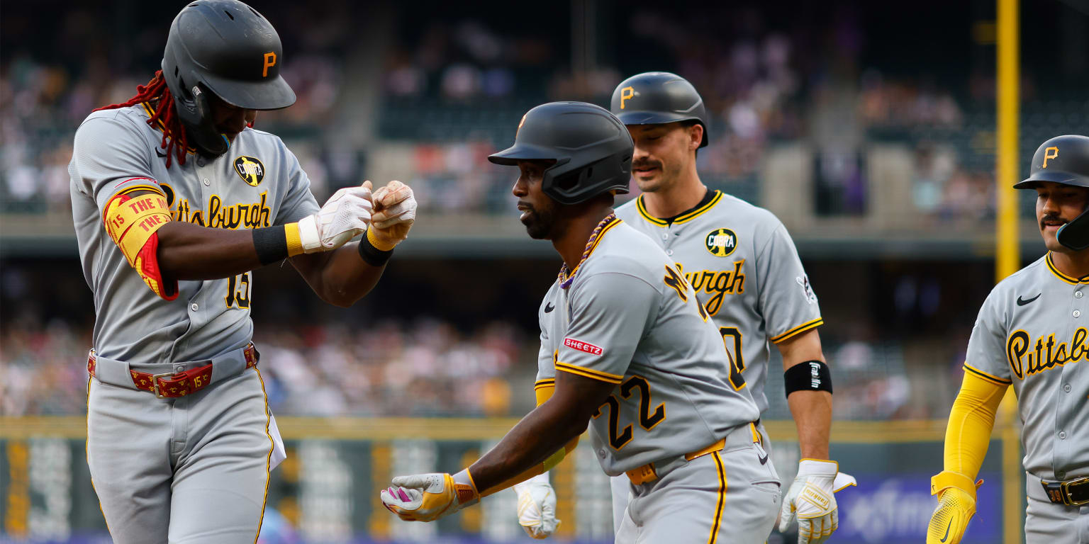 Bucs erupt with 9-run first but drop wild Coors Field slugfest