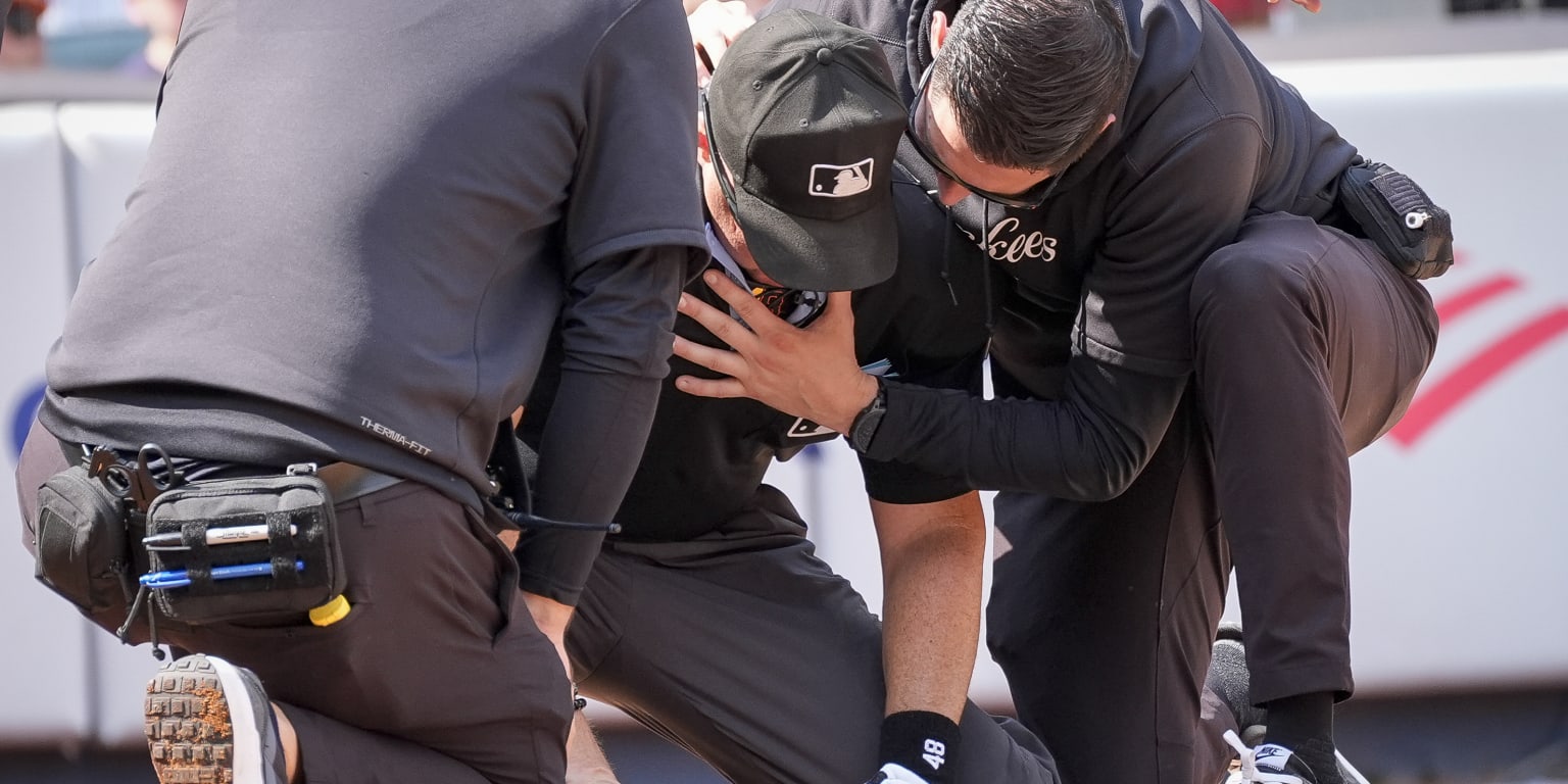 Umpire Nick Mahrley Hit By Broken Bat, Exits Rockies-Yankees