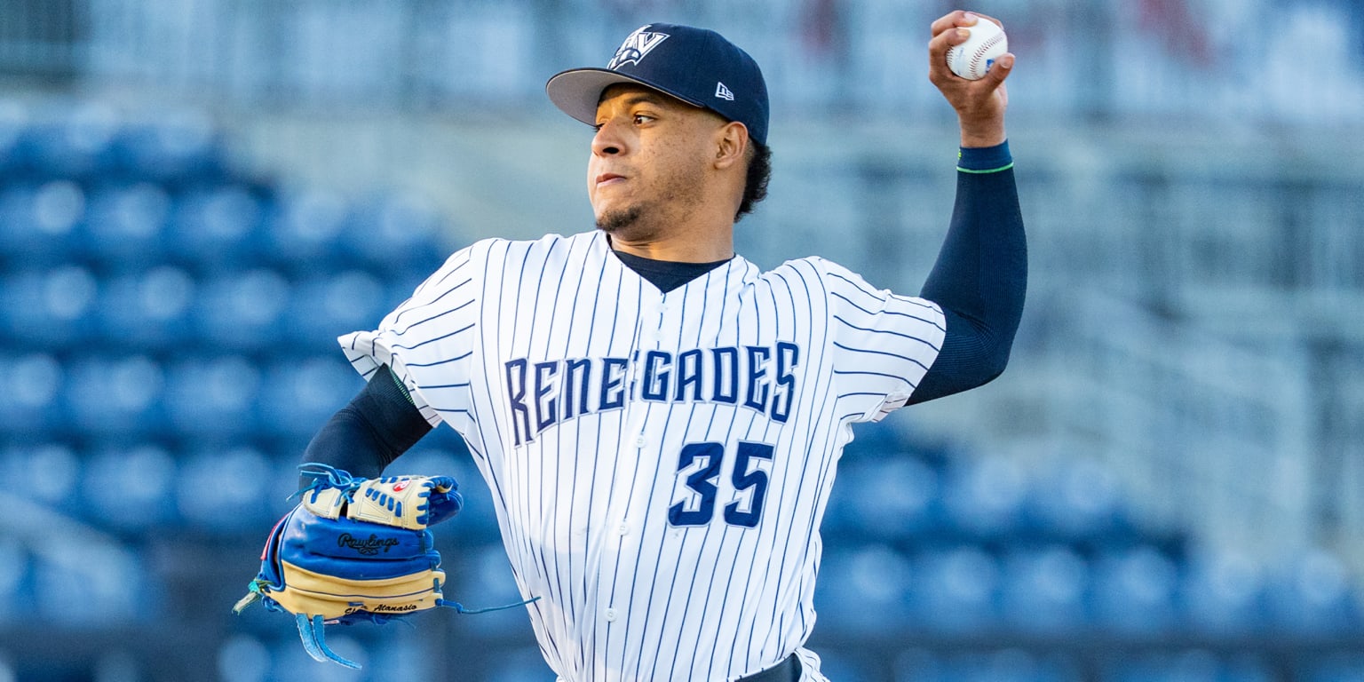 Healthy again, this fast-rising Yankees prospect can throw 100 mph