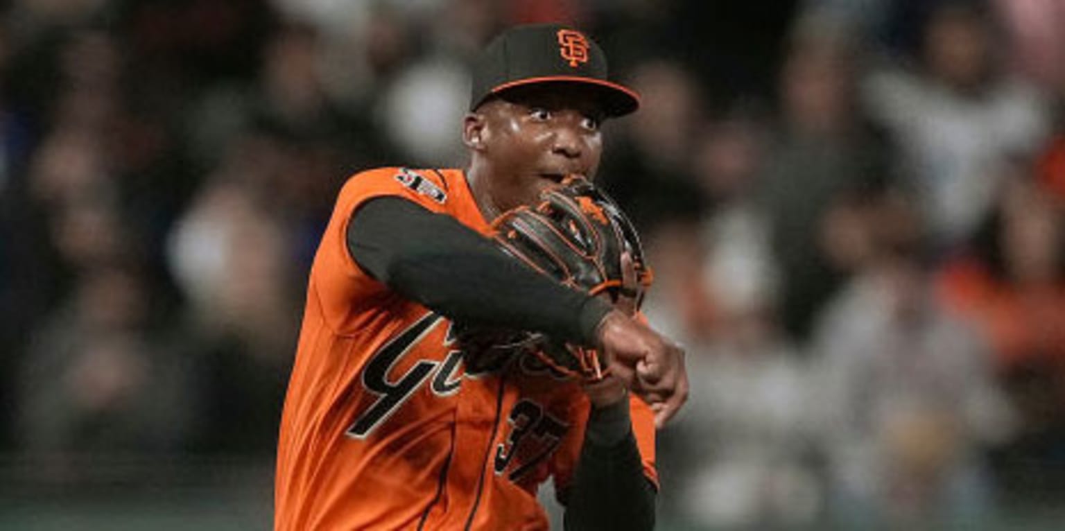 Analyzing shortstop options for the Giants in '24