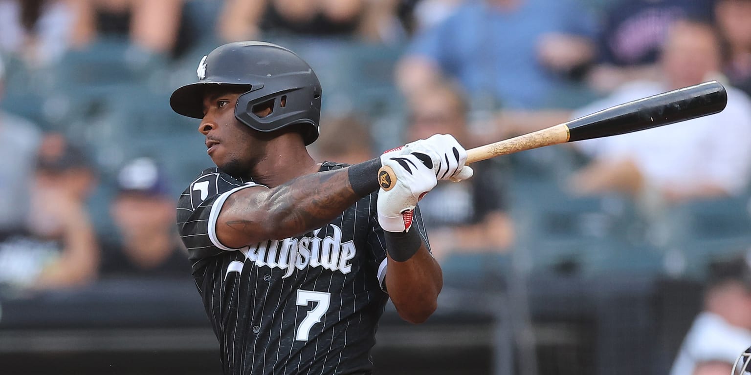 Tim Anderson, batting champ and two-time All-Star, announces retirement
