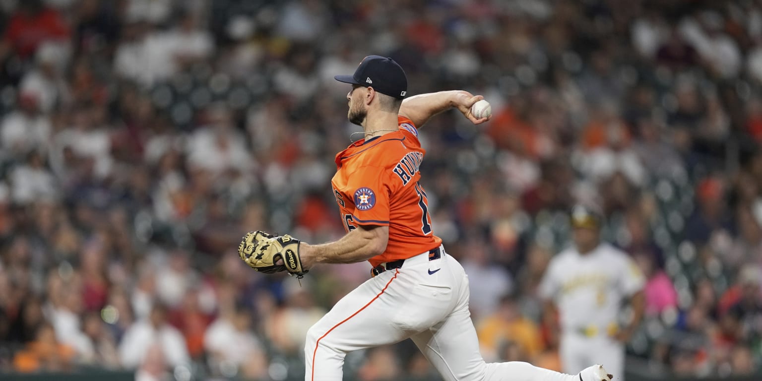 Hummel's 1st pitching appearance in Majors becomes historic thanks to A's slugger