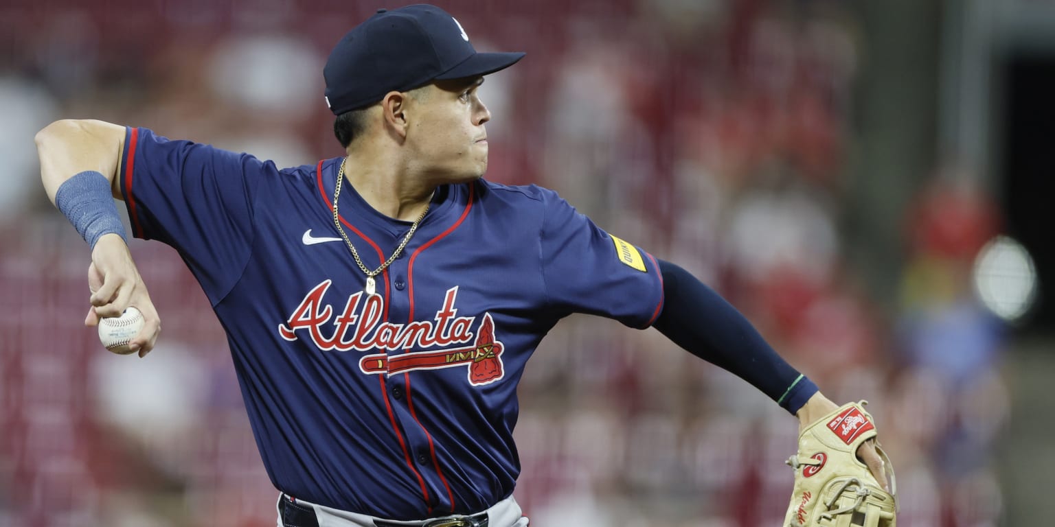 Gio Urshela anchoring third base for Braves down the stretch