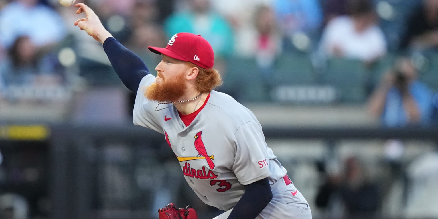 May exits with ankle bruise in first inning after being hit by line drive