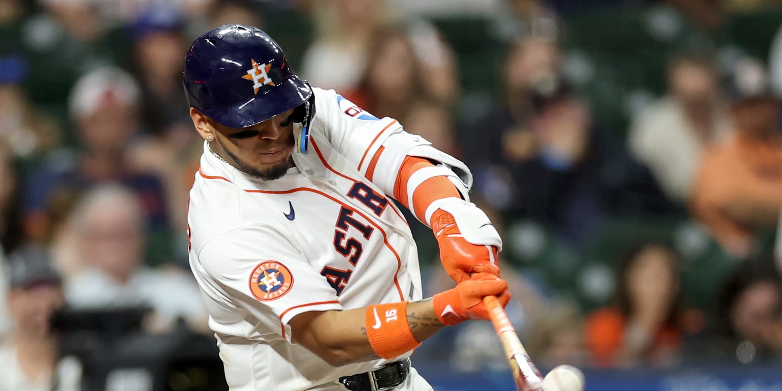 Paredes producing for Astros, no matter where he plays