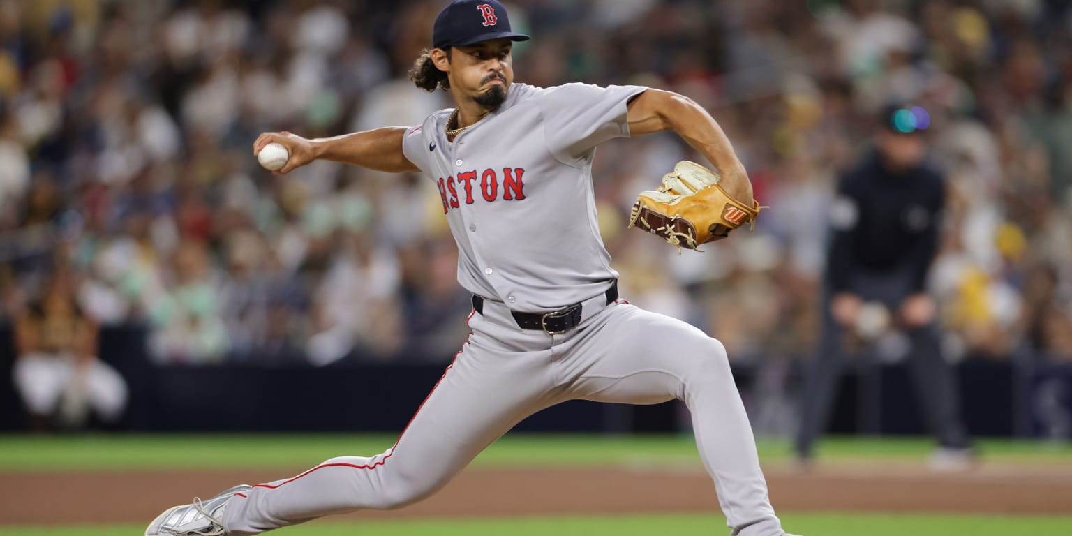 White Sox acquire righty Jordan Hicks in trade with Red Sox