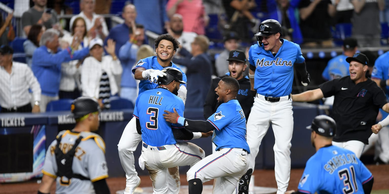 Marlins 2025: Three Gold Triumphs in Three Victories