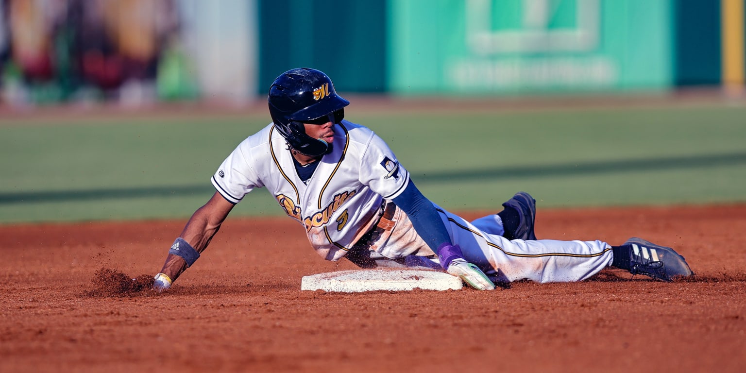 Chandler Simpson reaches 100 stolen bases in a single season
