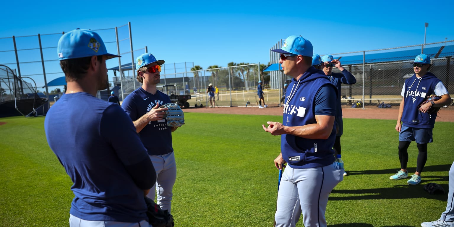Corey Dickerson earning raves as Rays' new first-base/outfield coach