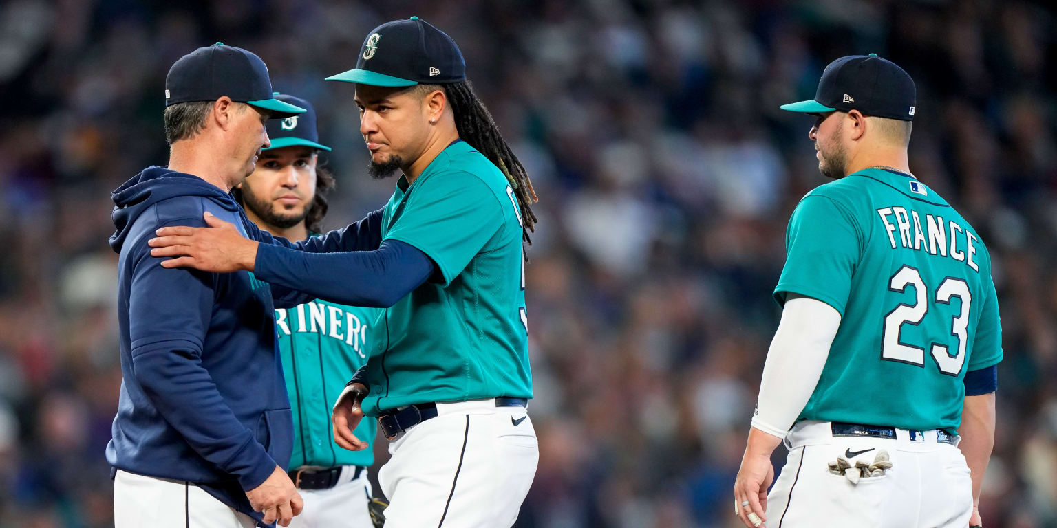 Mariners playoff hopes end with 6-1 loss to Texas, Houston win over Arizona