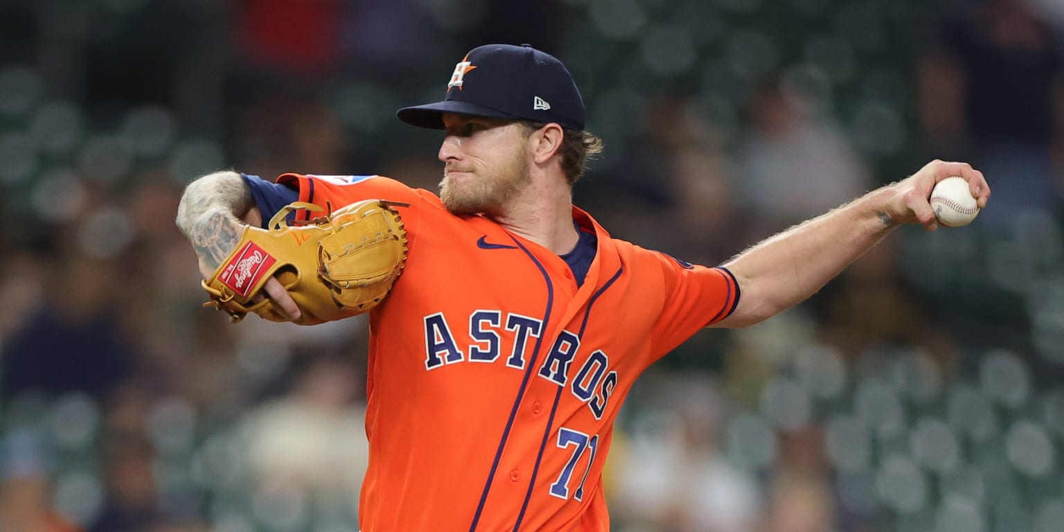 Astros' wild comeback sets up Hader for season debut -- and 1st save!