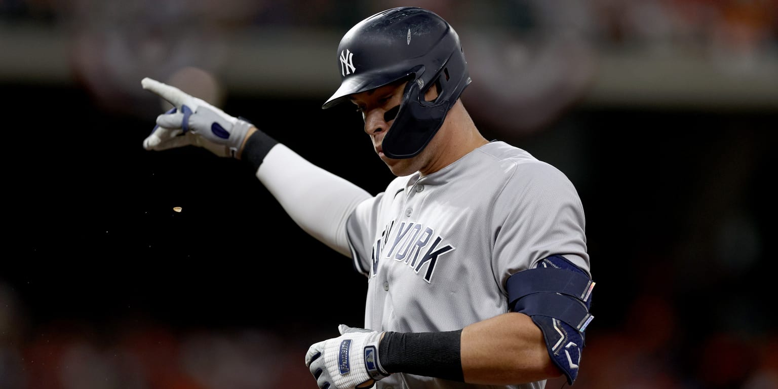 Giants' Joc Pederson makes recruiting pitch to Aaron Judge