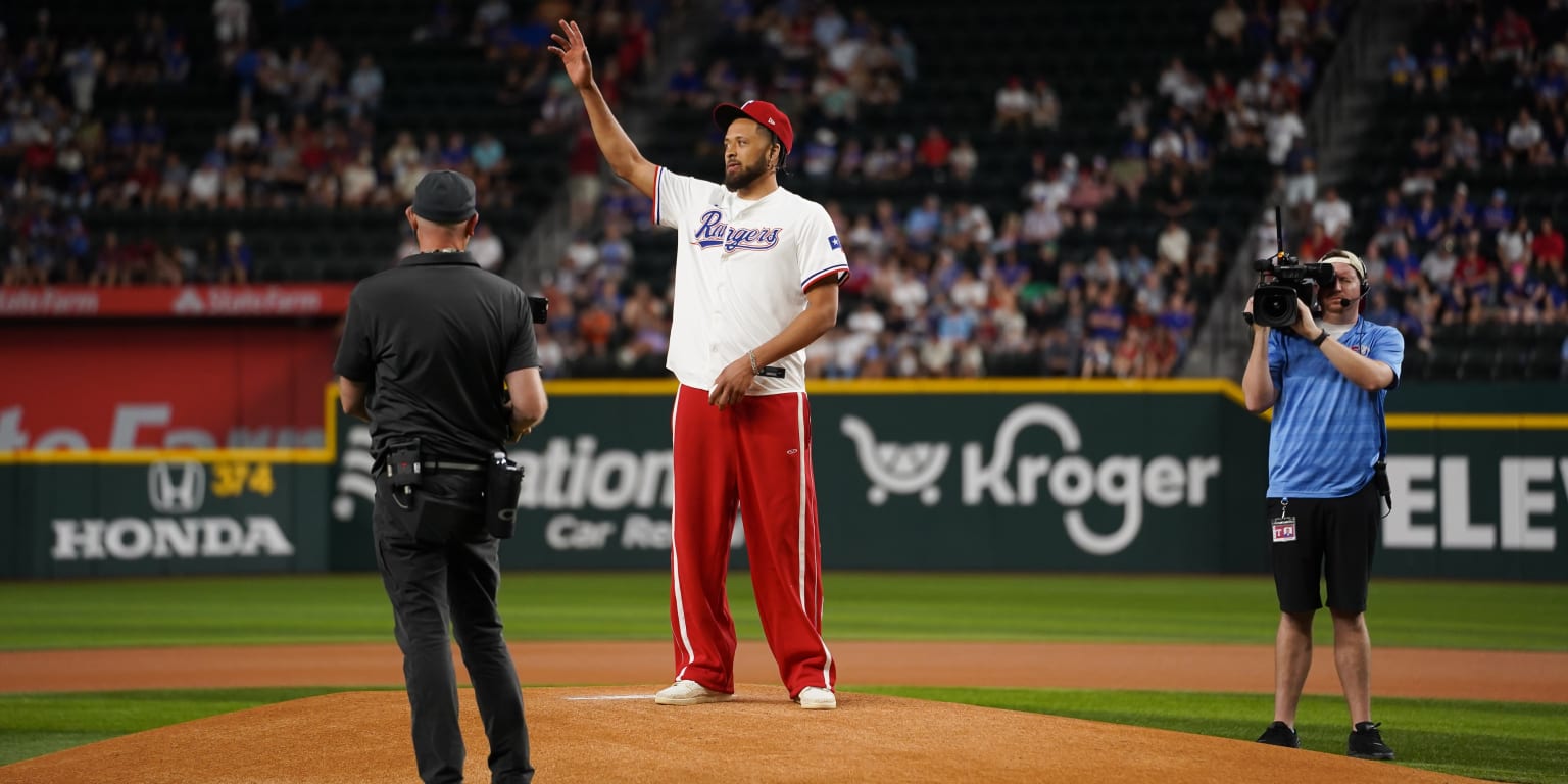 NBA superstar has sage advice for Rangers' playoff push