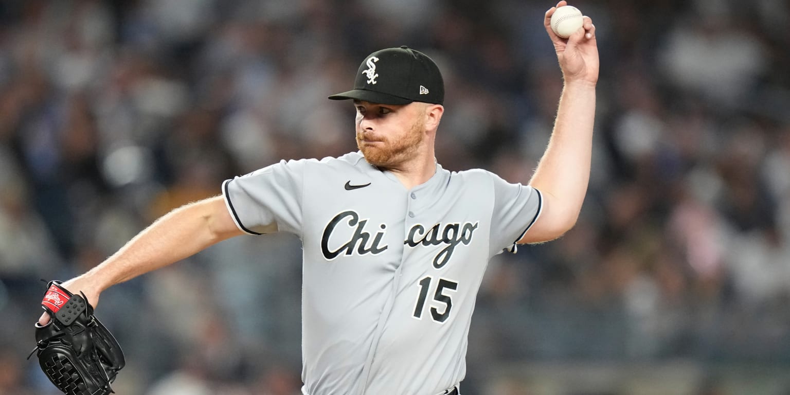 Newcomb leaves game after line drive strikes pitching arm