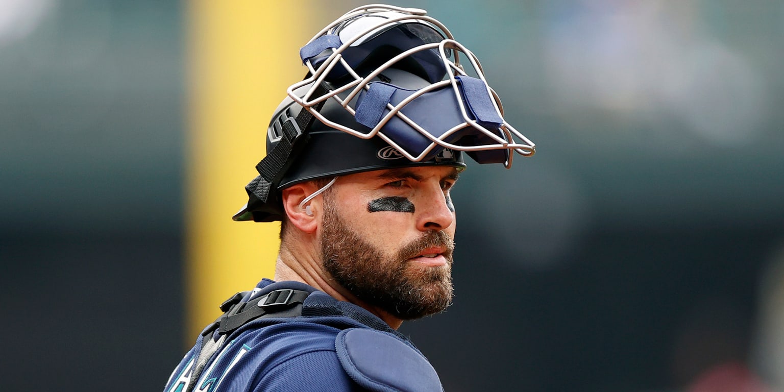 Mike Moustakas has unfinished business in Milwaukee