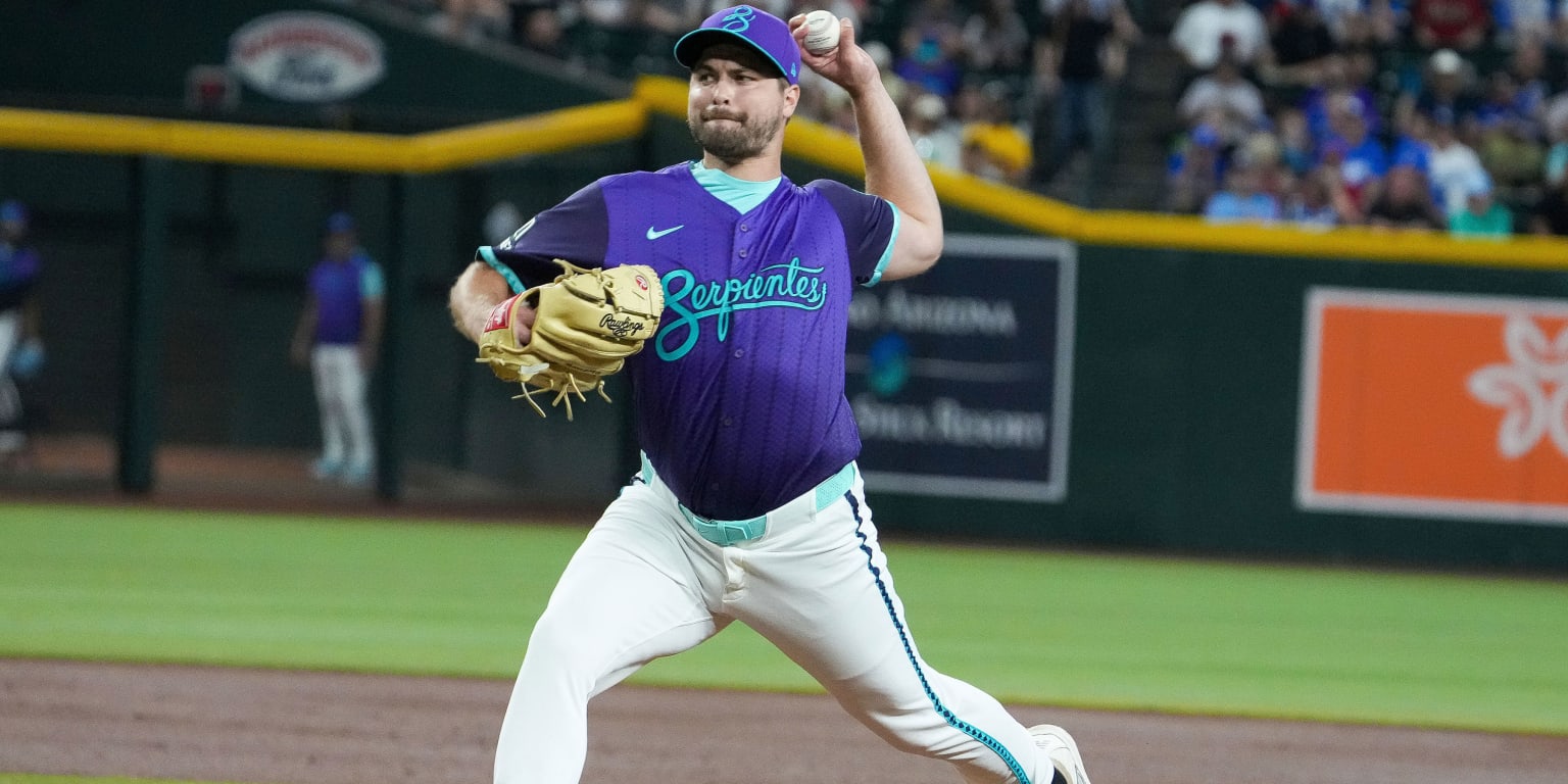 Rangers sign LHP Beeks to 1-year deal, DFA Alexis Díaz