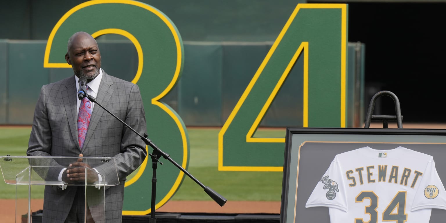 Athletics to retire former World Series MVP Dave Stewart's No. 34