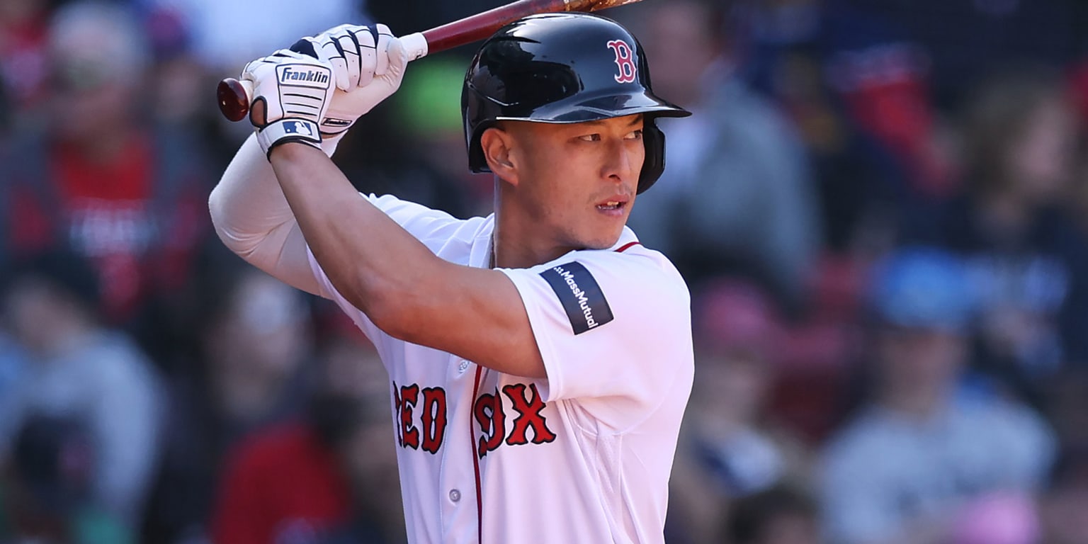 Rob Refsnyder assina uma extensão de um ano com o Red Sox