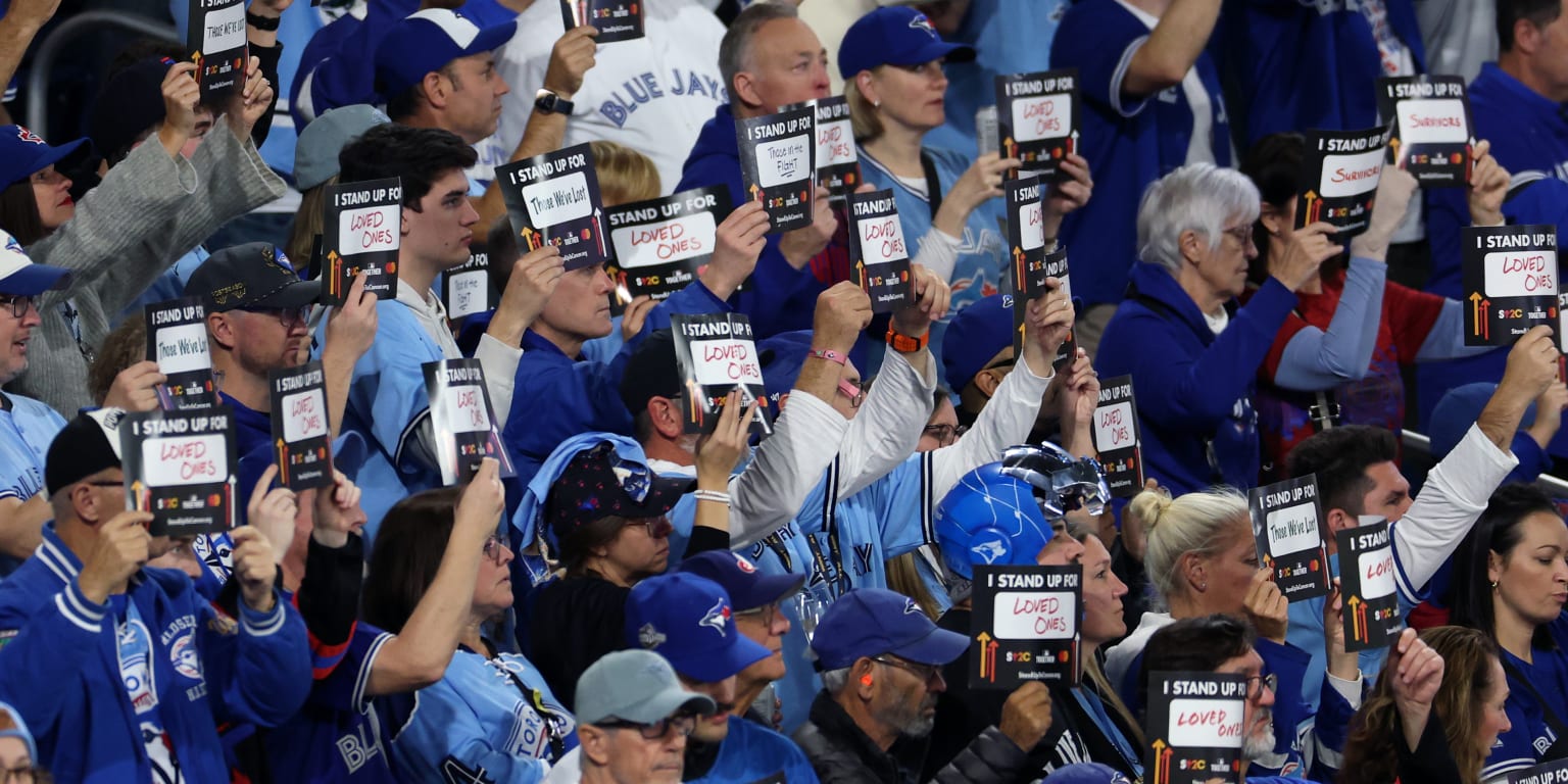 Jonas Brothers add poignant touch to World Series' Stand Up to Cancer event Jonas Brothers add poignant touch to World Series' Stand Up to Cancer event