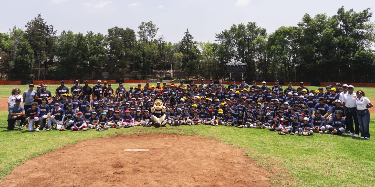 'This is what it's all about': Padres use off-day in Mexico to give back
