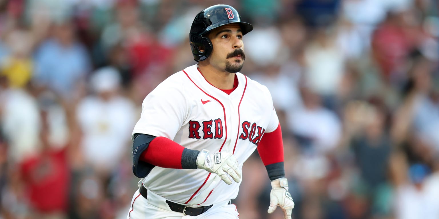 Gasper continues surprise power surge before Sox fall in extras