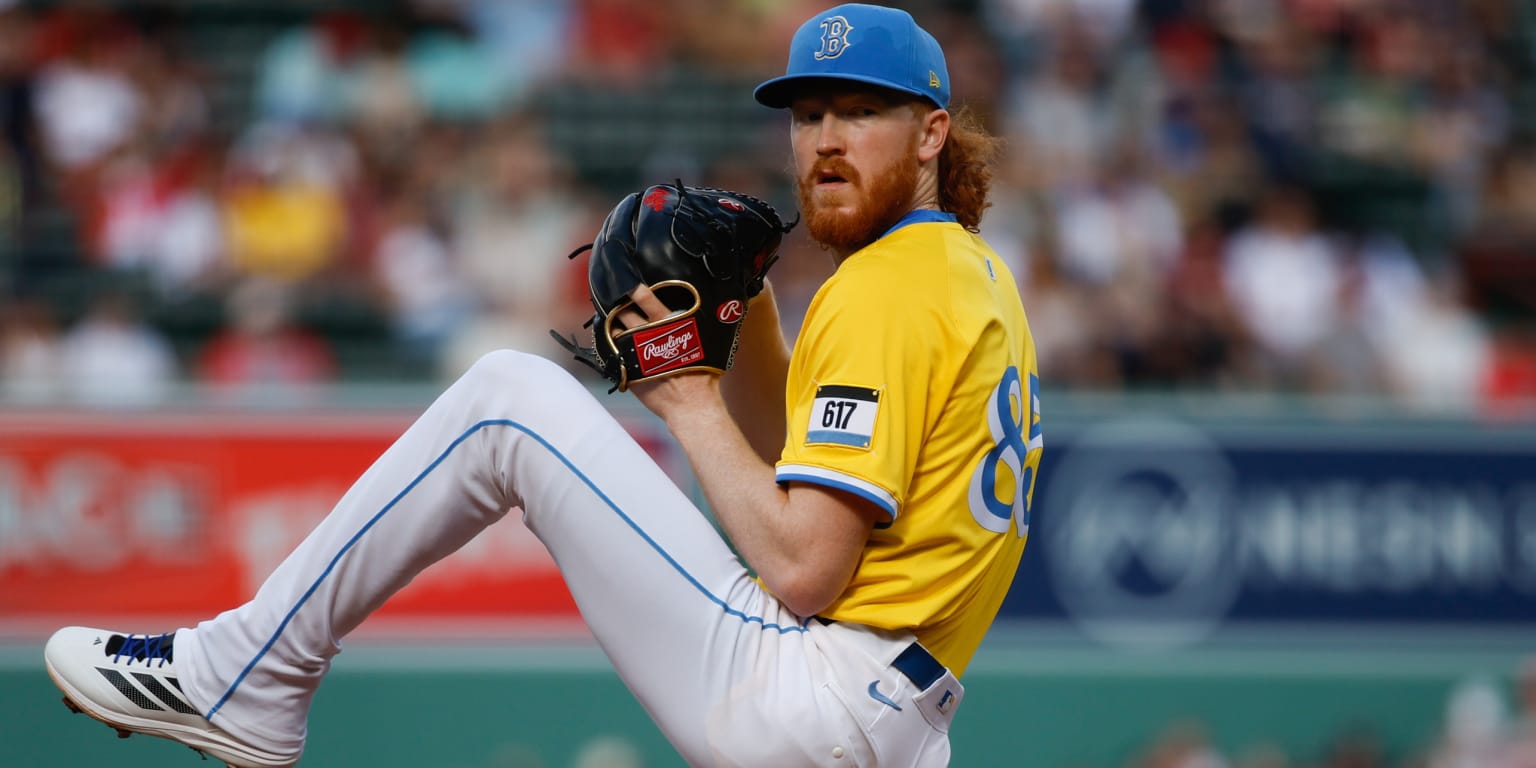 Cardinals agree to 1-year deal with righty Dustin May (source)