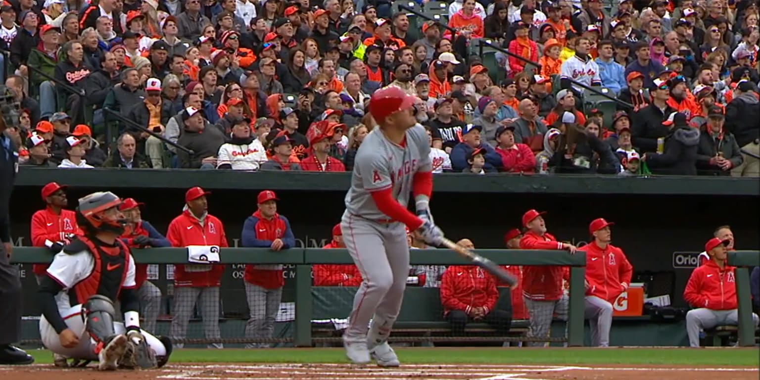 Mike Trout homers in first atbat of 2024 season