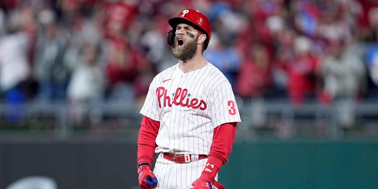 Bryce Harper ties Phillies' postseason record for extra-base hits