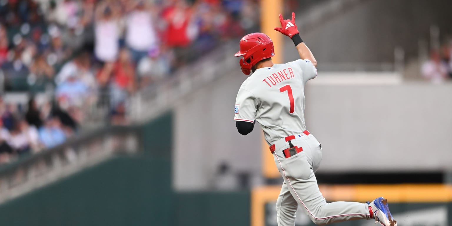 Phillies' losing skid reaches 10 games, their longest since 1999