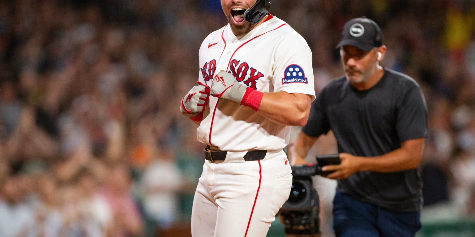Caleb Durbin and Payton Tolle and Boston Red Sox — Red Sox Momentum Streak Hits 14 Games: Durbin's Late-Inning Pop Keeps Boston Perfect in Chaos