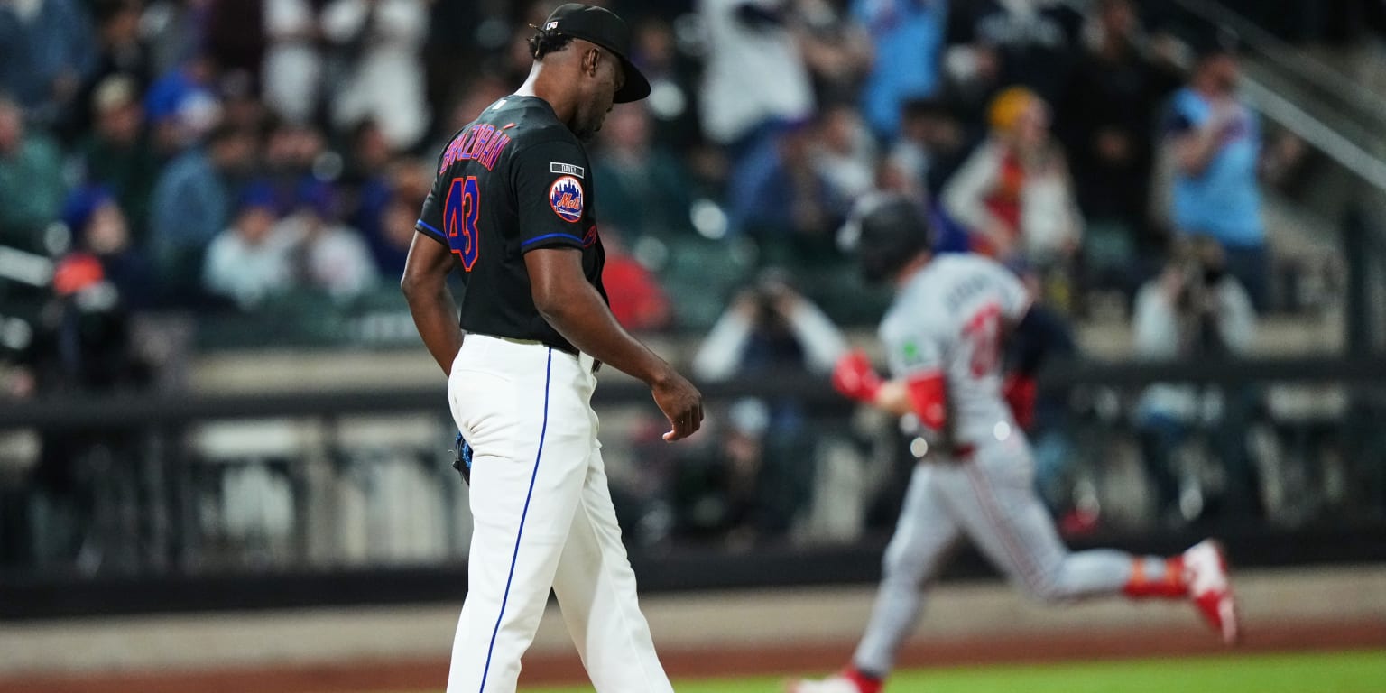 With brain 'on autopilot,' Brazobán causes bullpen confusion in ninth