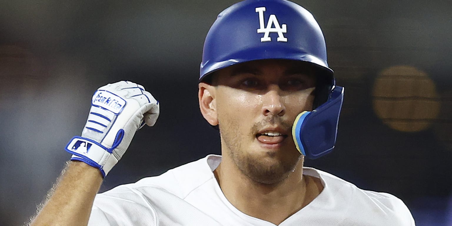 Barnes’ HR against Milwaukee gives the Dodgers their 11th consecutive win