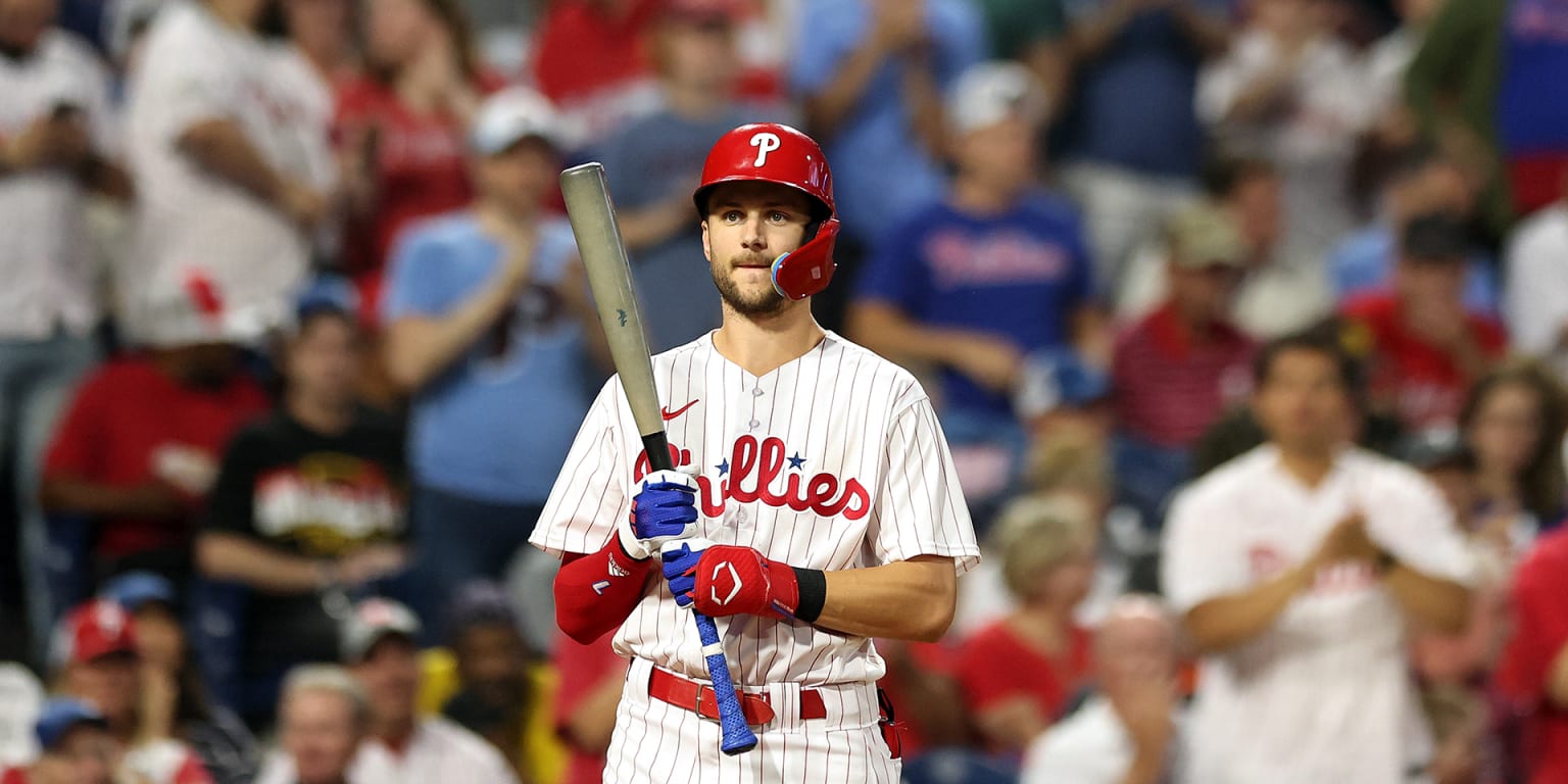 Phillies fans shower Trea Turner with standing ovation