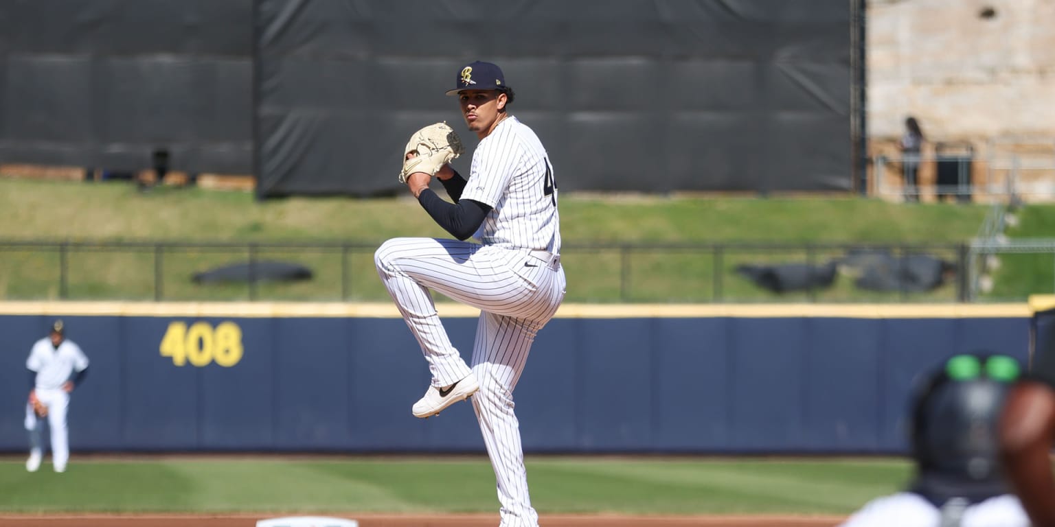 Yanks No. 4 prospect Lagrange lands on injured list (shoulder)