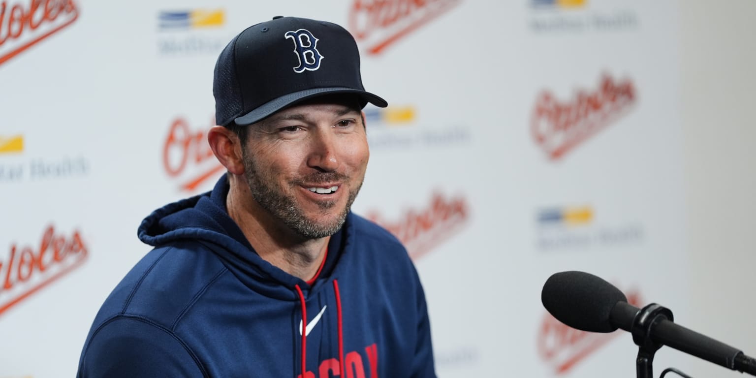 The ultimate callup: Triple-A skipper Tracy takes helm for Red Sox