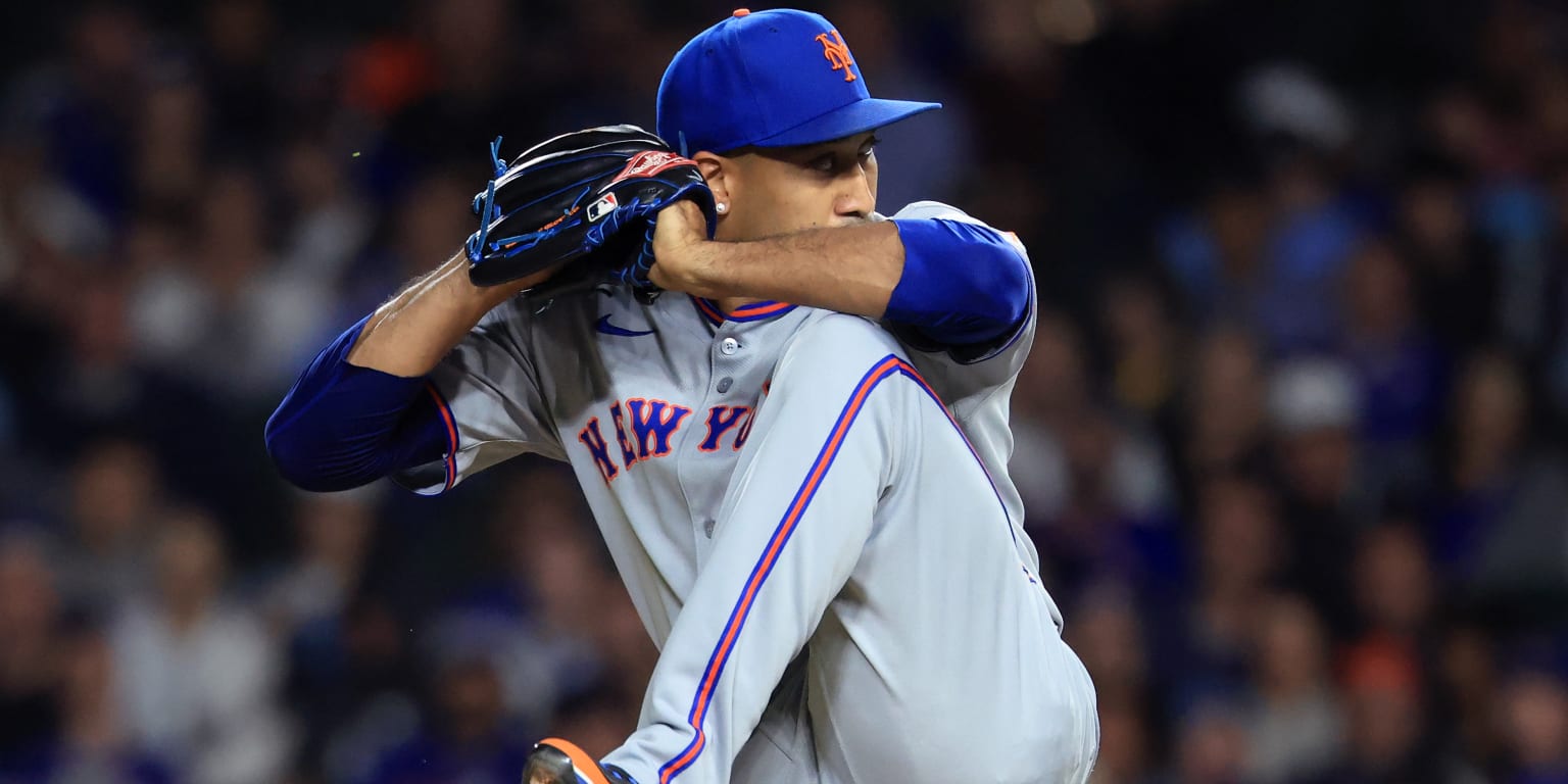 Dodgers reach 3-year deal with standout closer Díaz (source)