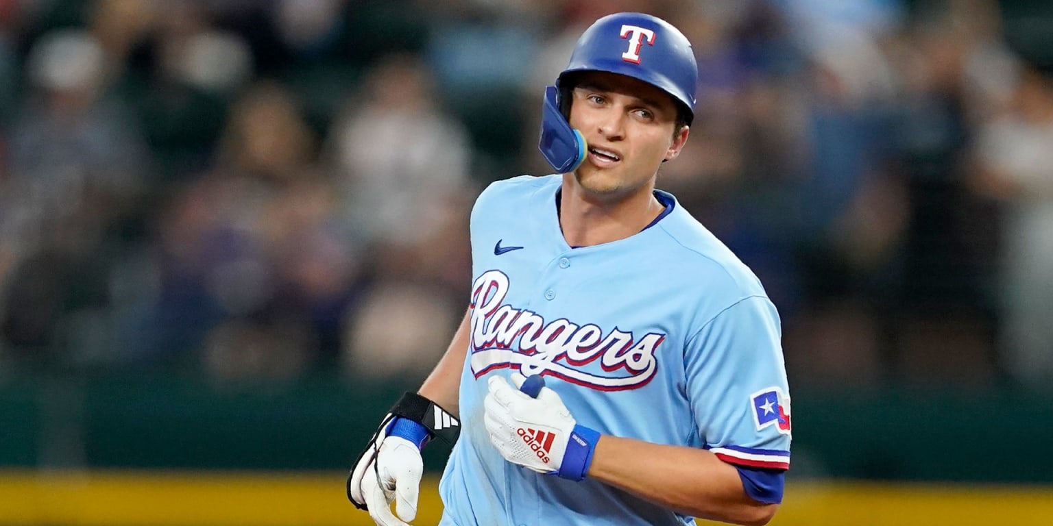 Corey Seager to face Dodgers for first time since joining Rangers