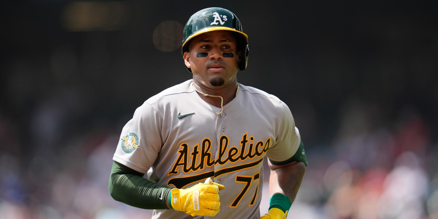 Andy Ibáñez claimed off waivers by Mets