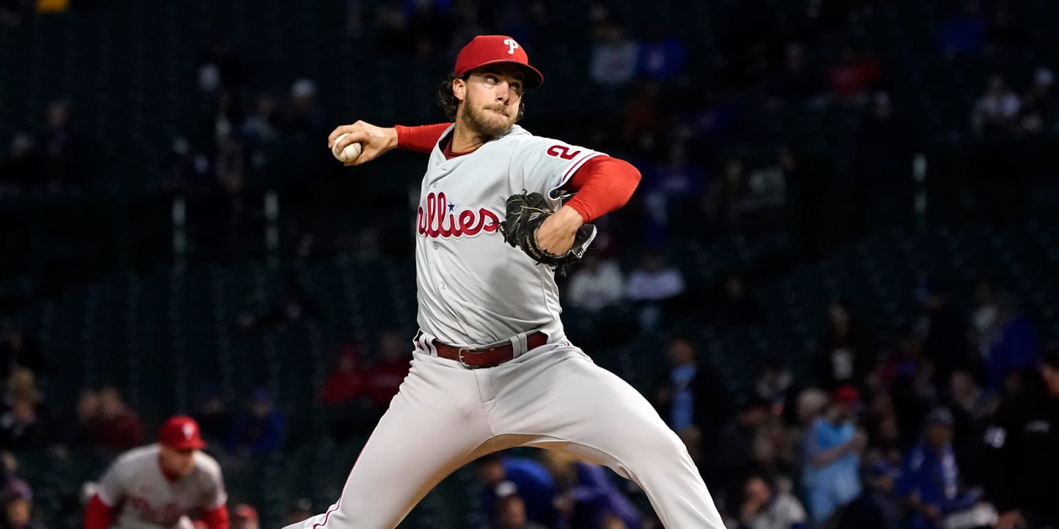 Phillies continue to collapse as they're swept out of Chicago vs