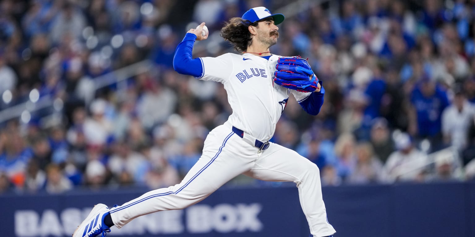 Cease K's 12 -- including 7 in a row -- in record-setting Blue Jays debut