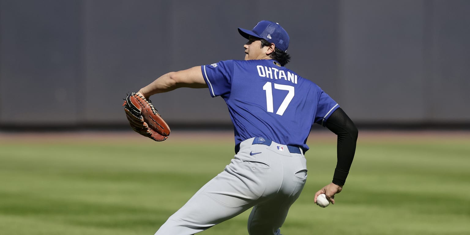 Ohtani progresses to long toss; throwing off mound could be next