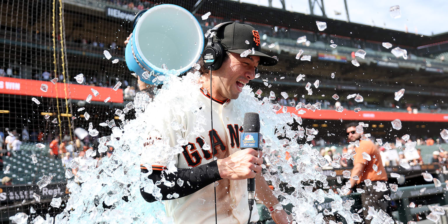 Giants erupt for 6 runs in 8th for comeback win, series sweep vs. Cardinals