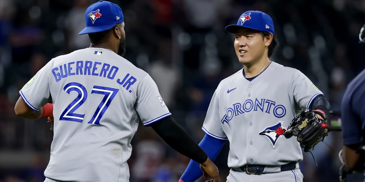 Okamoto has Toronto saying 'Yee-haw' after switching walk-up to country hit